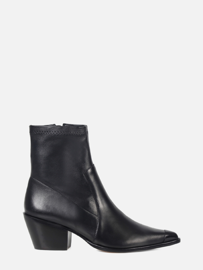 BOTA CLEO PRETO