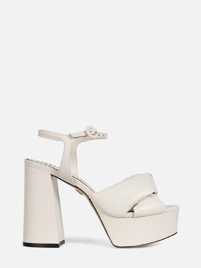 SANDÁLIA CATARINE LINHO