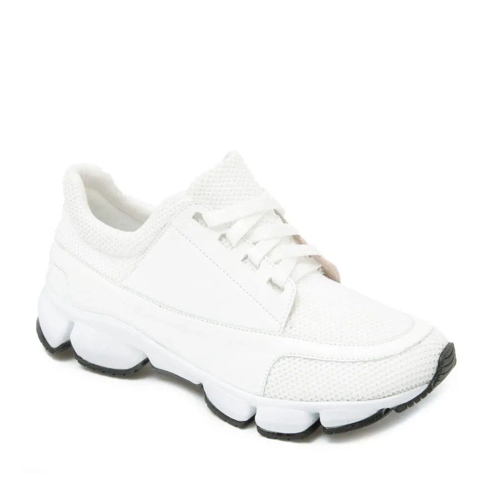 TÊNIS STELLA BRANCO