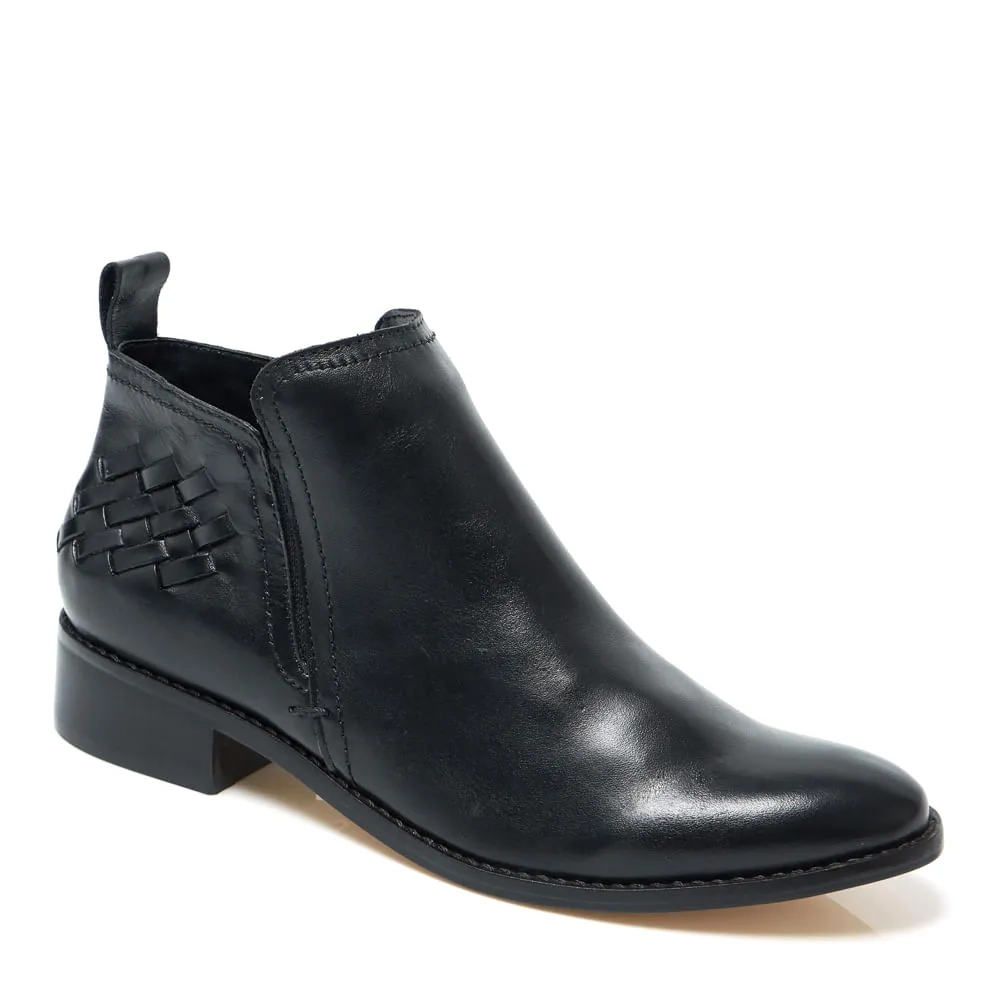 BOTA VERSALHES PRETO