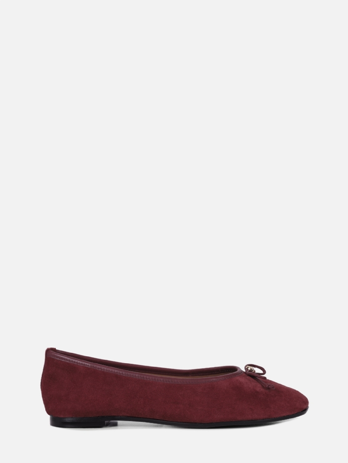 SAPATILHA EM CAMURÇA LILA BURGUNDY BICO QUADRADO