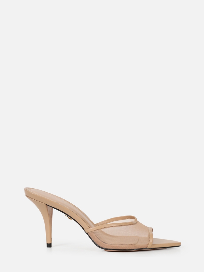 MULE EM COURO JOLIE NUDE BICO FOLHA SALTO FINO