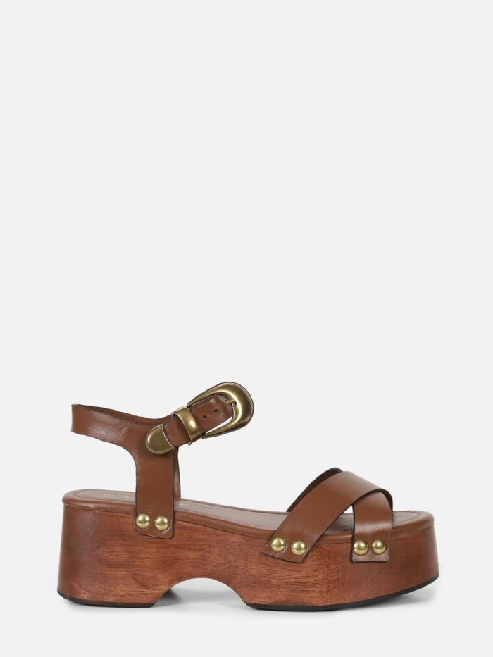 FLATFORM EM COURO LEONA TOBACOM COM PLATAFORMA DE MADEIRA
