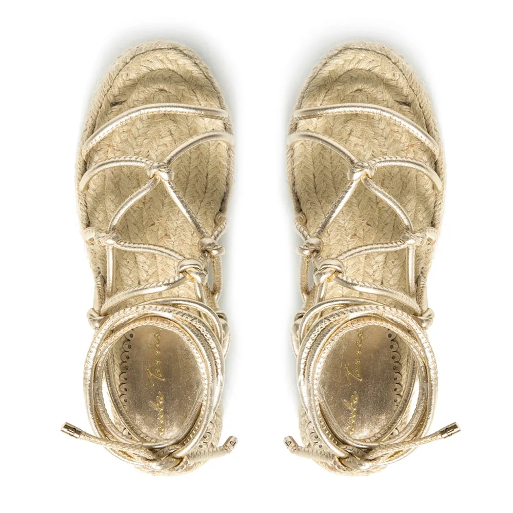 RASTEIRA LUISA DOURADO