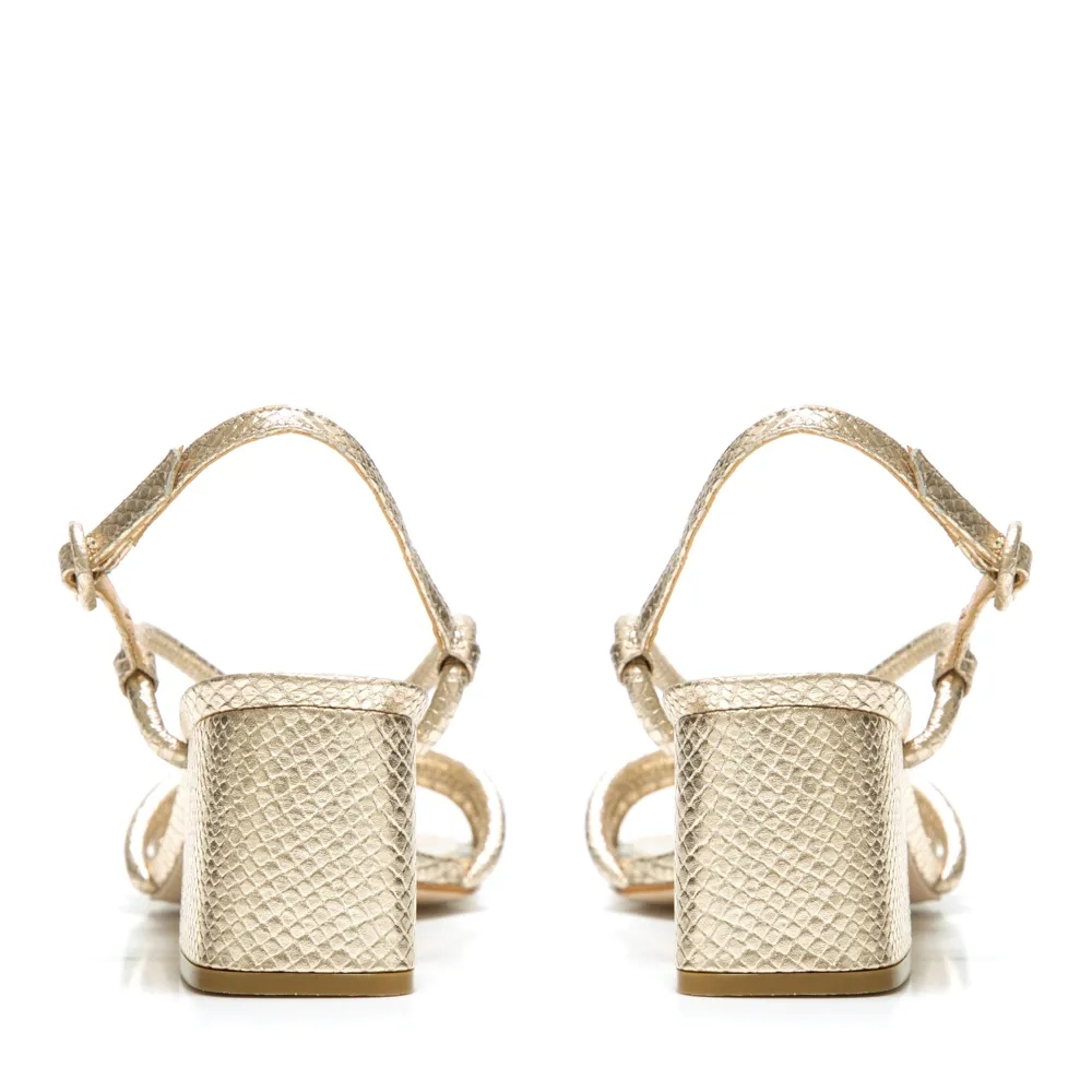 SANDÁLIA ISIS SATURNO