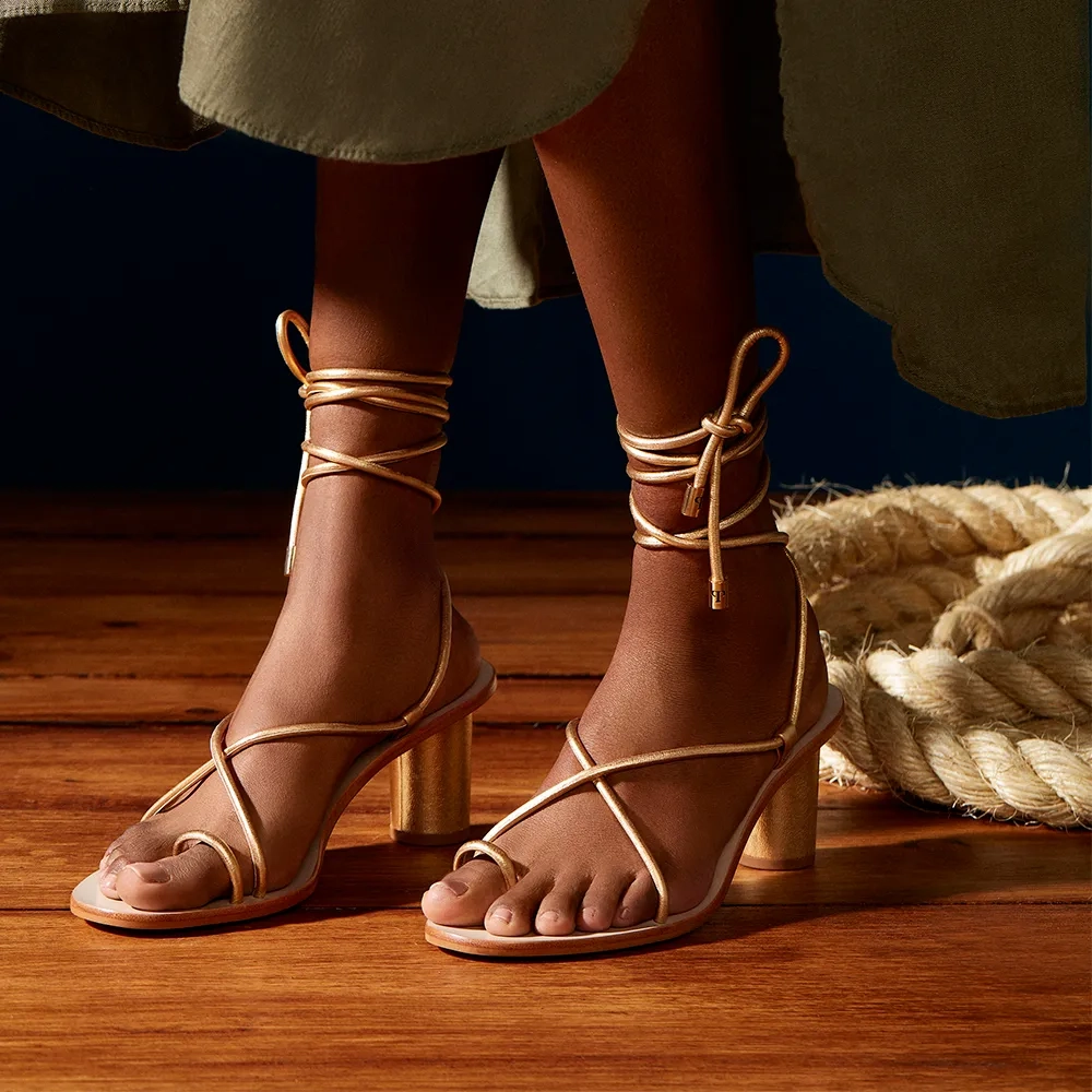 SANDÁLIA MEL DOURADA