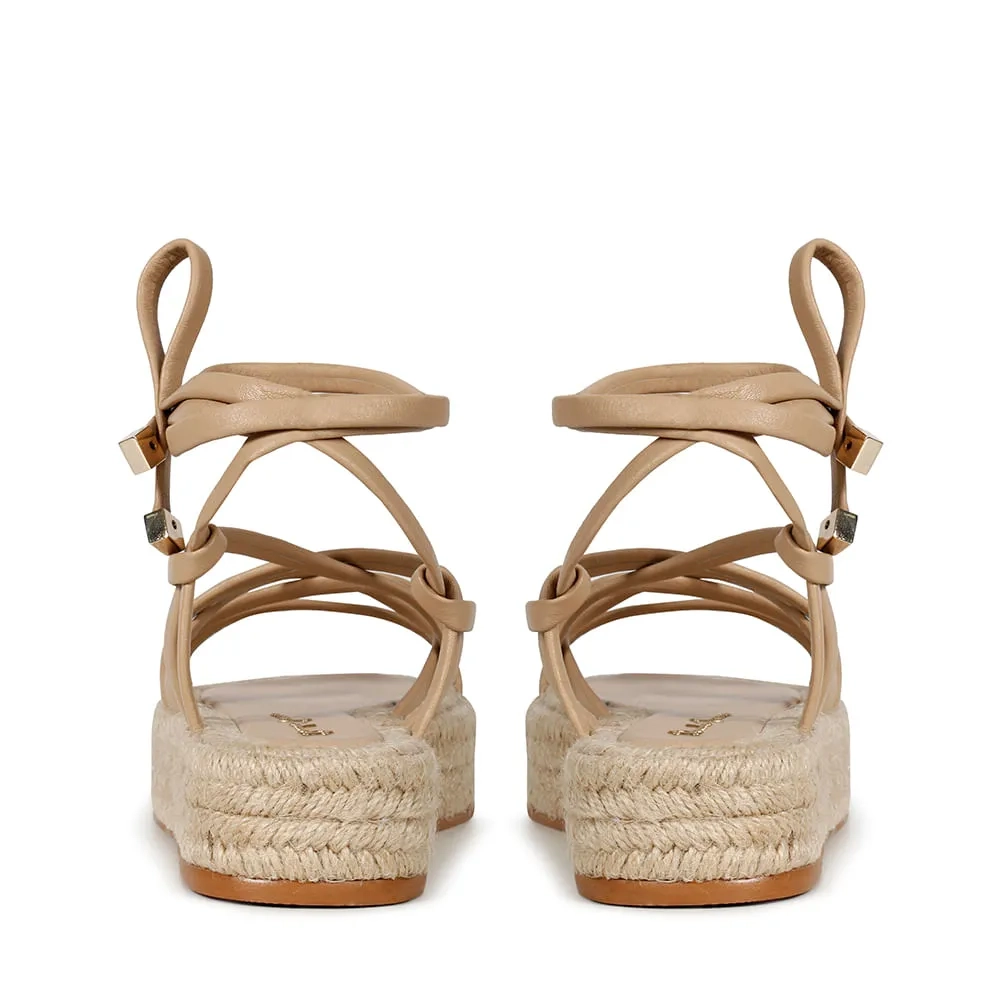 RASTEIRA EVA AMÊNDOA