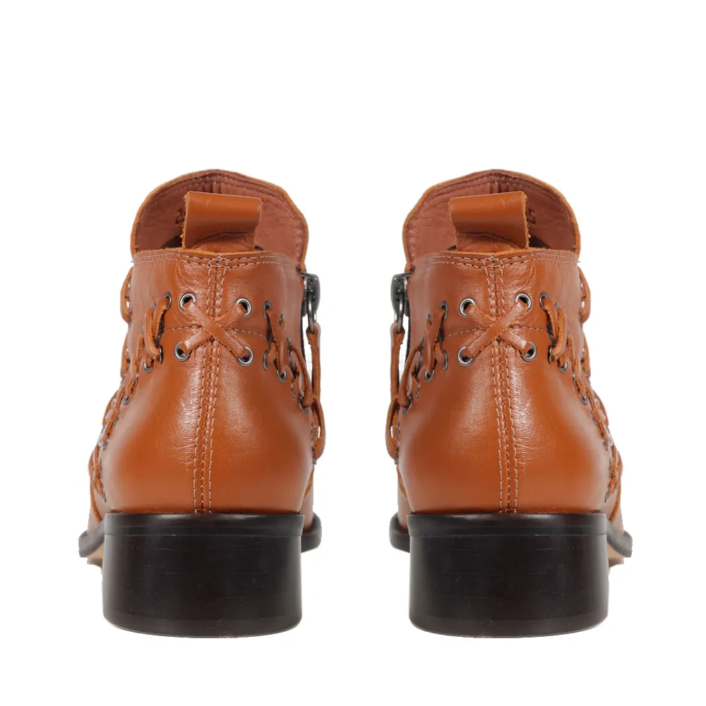 BOTA RAVENA CARAMELO