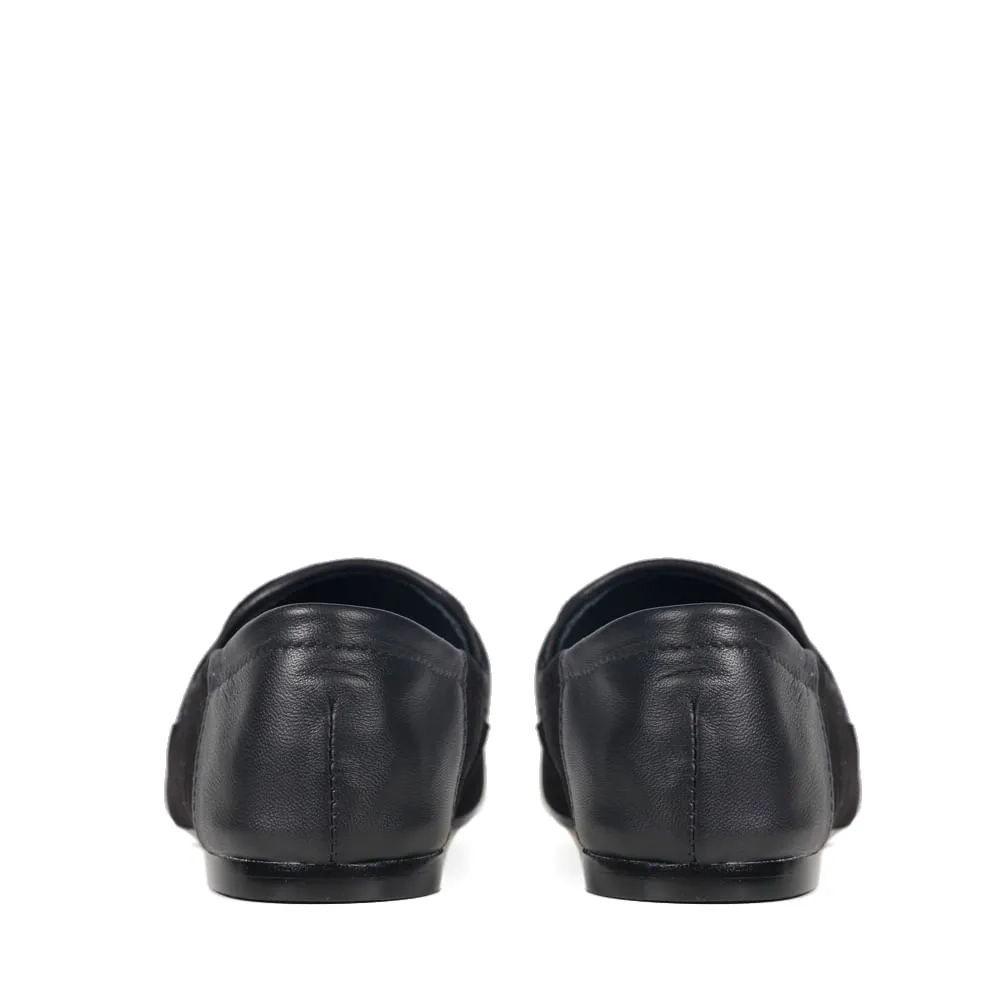 MOCASSIM CARMEL PRETO