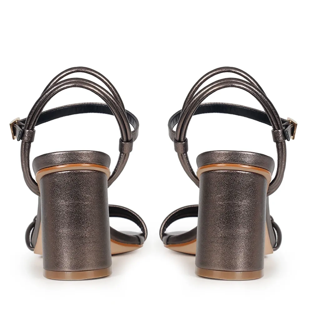 SANDÁLIA SARA GRAFITE