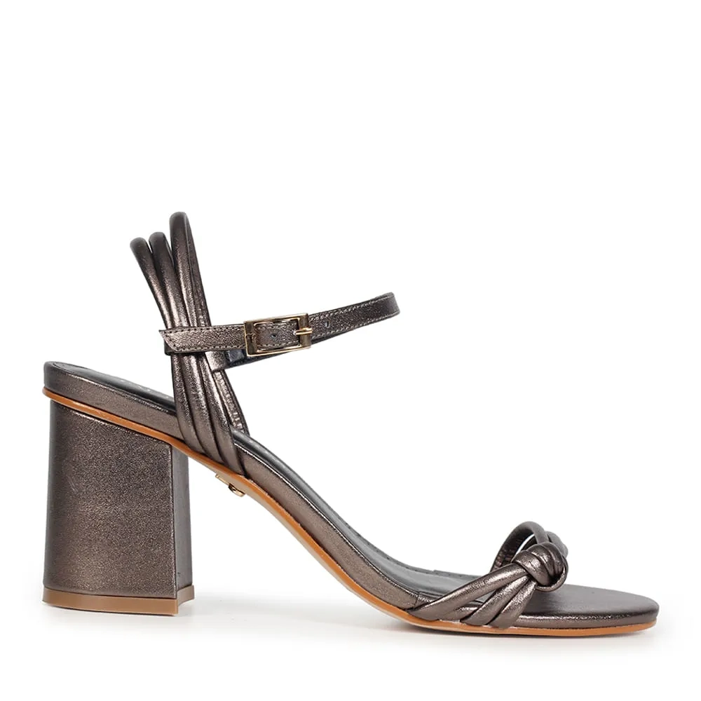 SANDÁLIA SARA GRAFITE