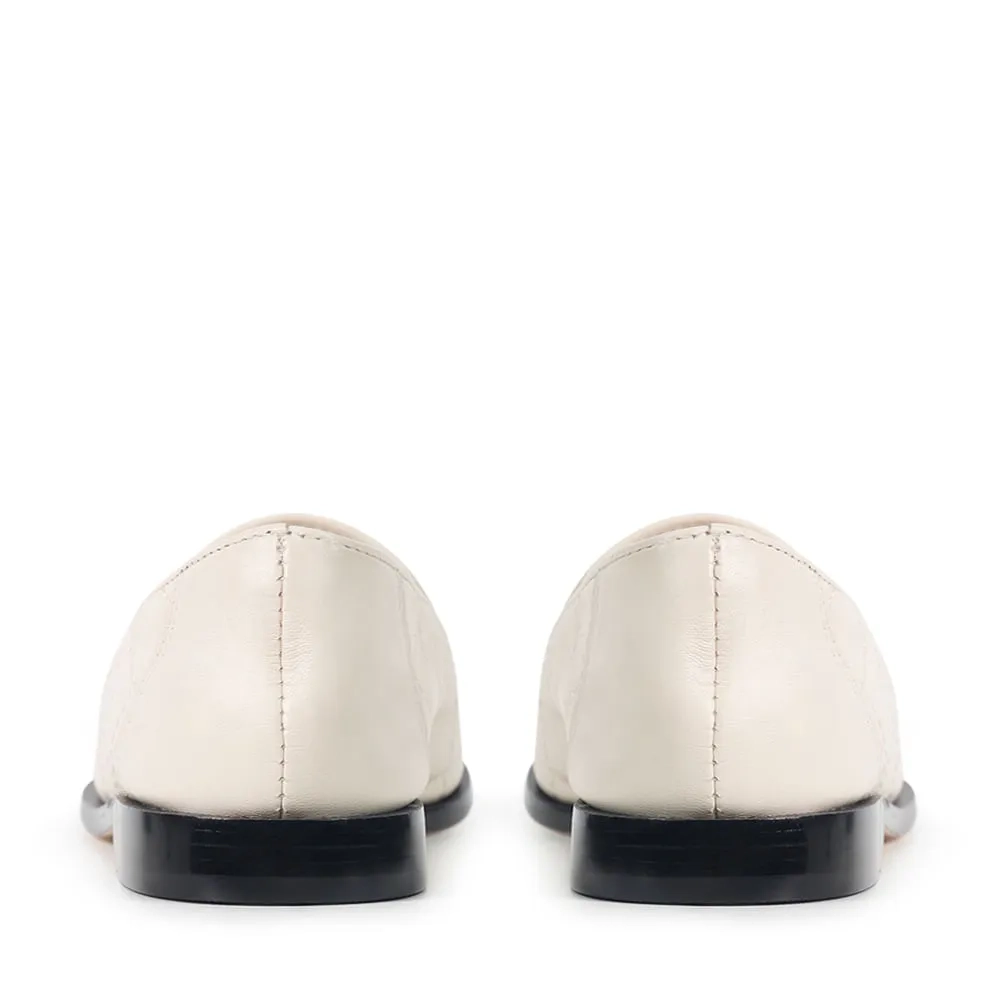 MOCASSIM MÔNACO BAUNILHA