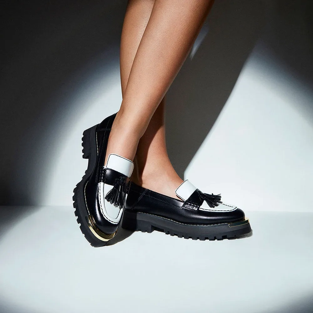 MOCASSIM ISLA PRETO E BRANCO