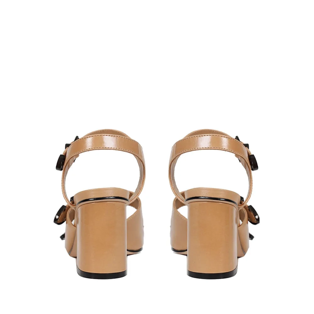 SANDÁLIA BETINA SAFARI