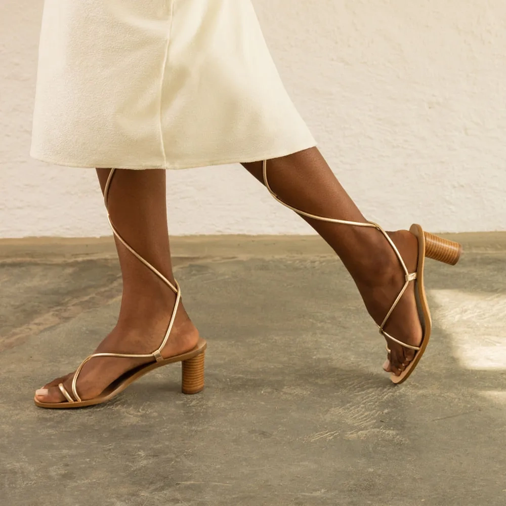 SANDÁLIA CANOA SATURNO