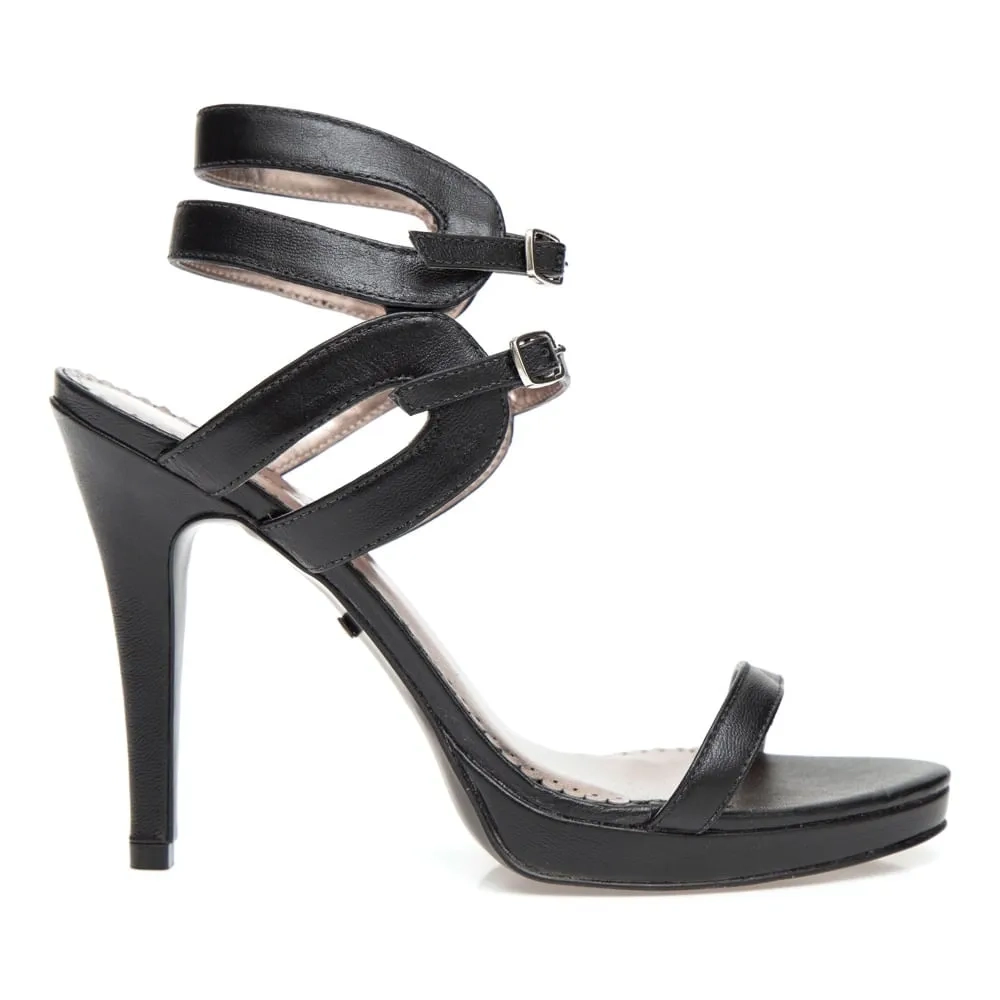 SANDÁLIA MAITHÊ PRETO