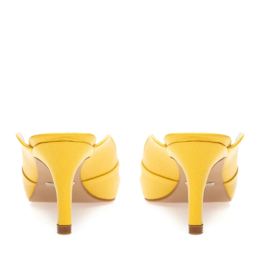 MULE RENATA AMARELO