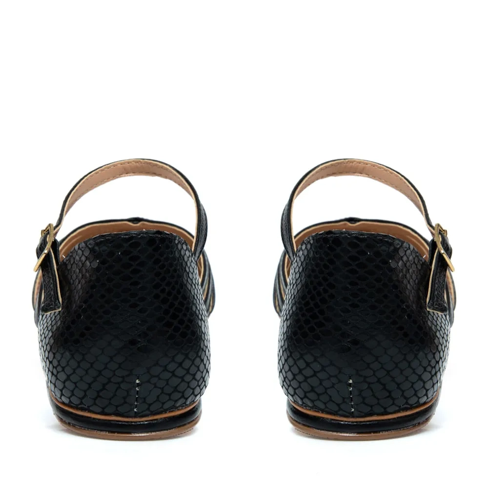 SAPATILHA VICKY PRETO