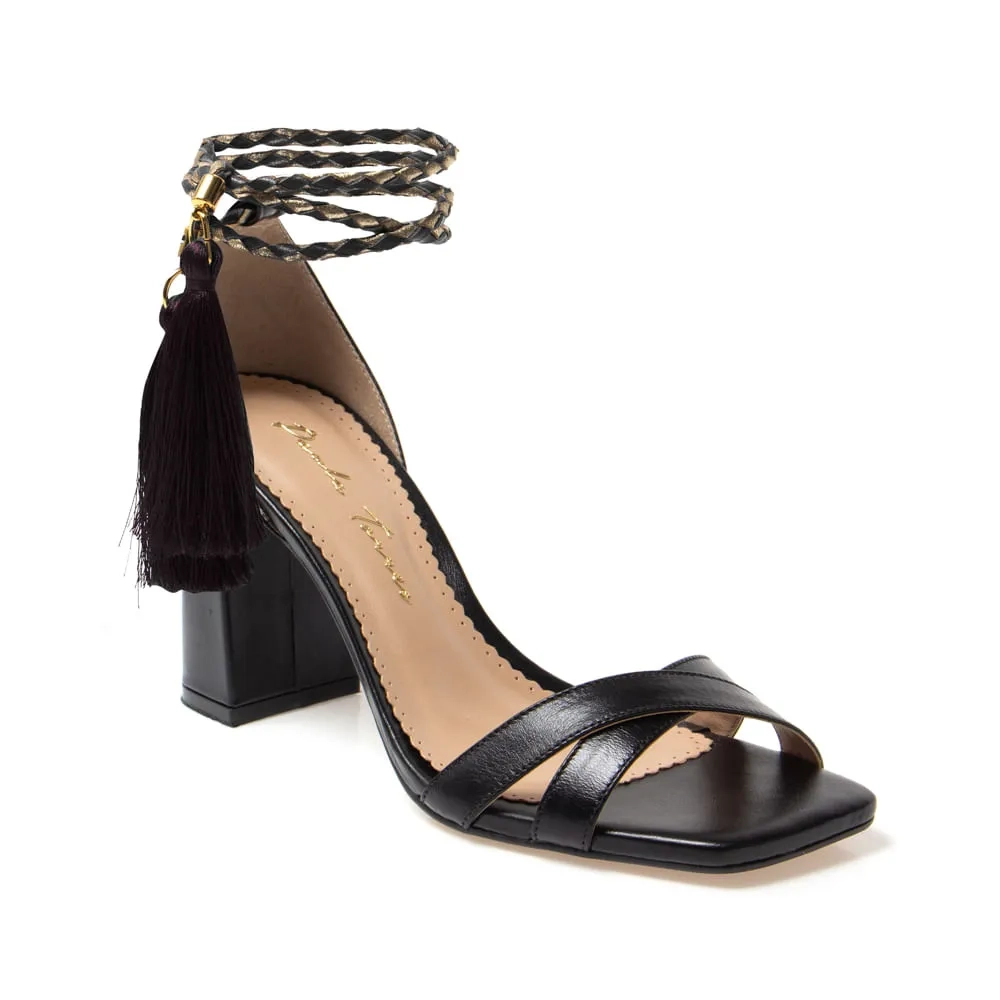 SANDÁLIA CARINE PRETO