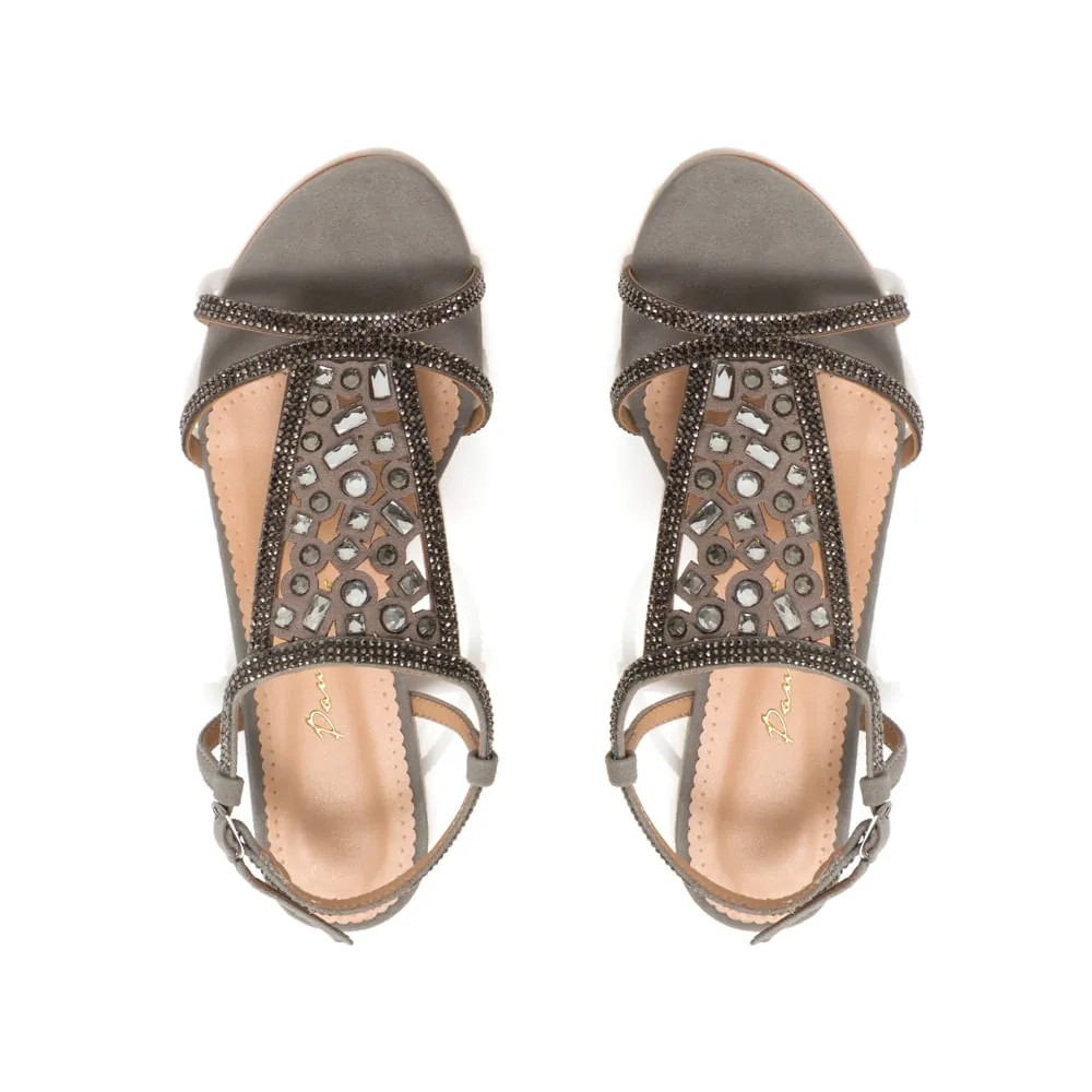 RASTEIRA NICOLE CINZA