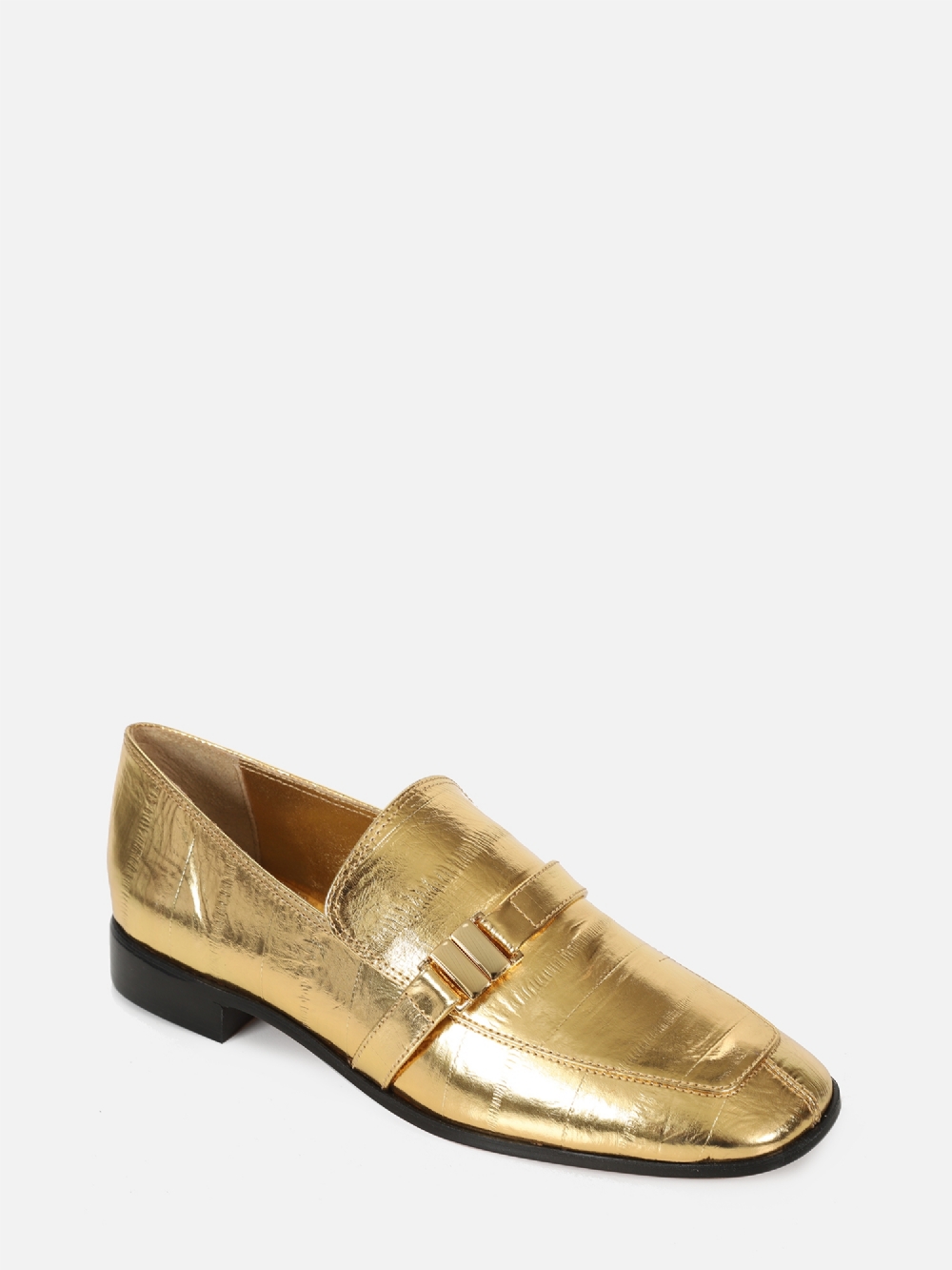 MOCASSIM EM COURO METALIZADO CHIARA OURO BICO QUADRADO